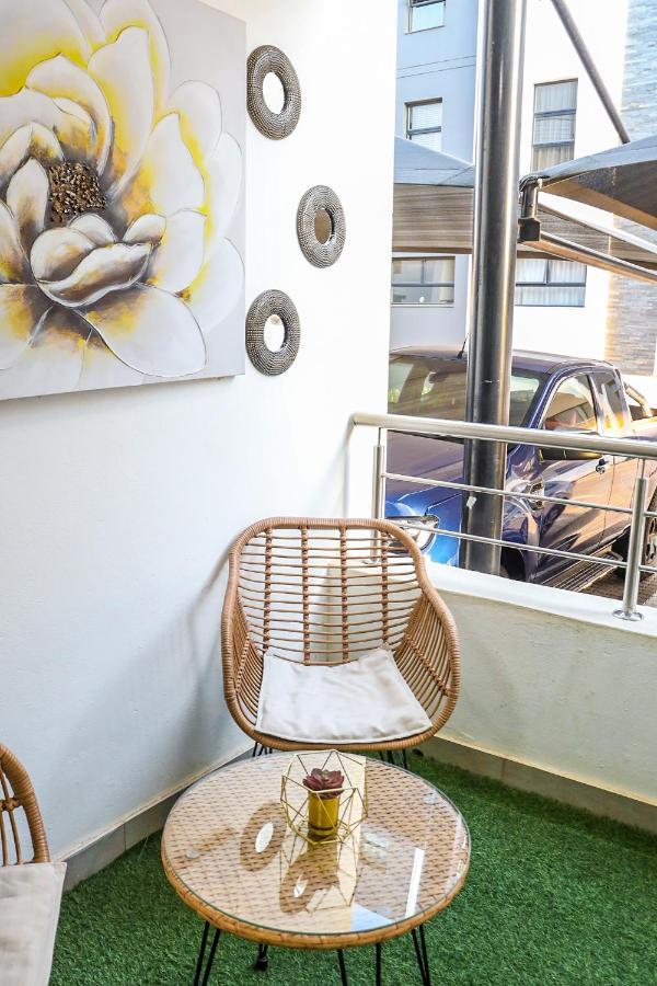 Fumo House Lifestyle Apartments Midrand Buitenkant foto